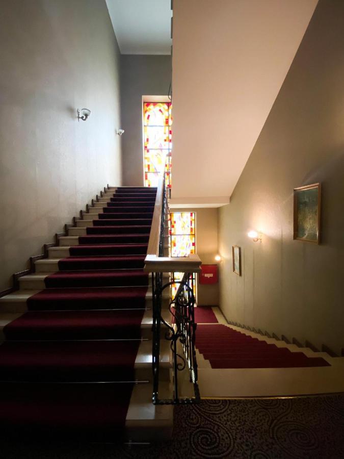 קוטאיסי Hotel Empire מראה חיצוני תמונה