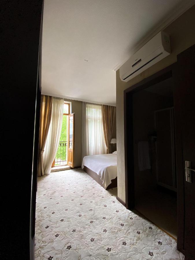 קוטאיסי Hotel Empire מראה חיצוני תמונה