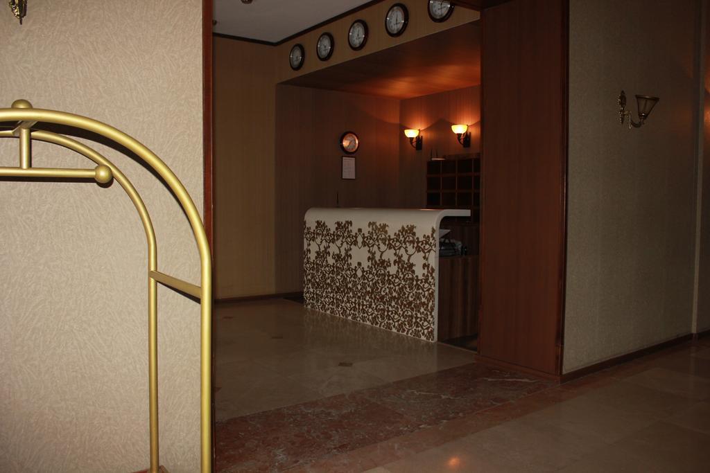 קוטאיסי Hotel Empire מראה חיצוני תמונה